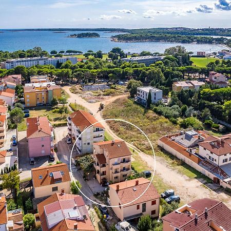 Apartments Mijic Medulin Bagian luar foto