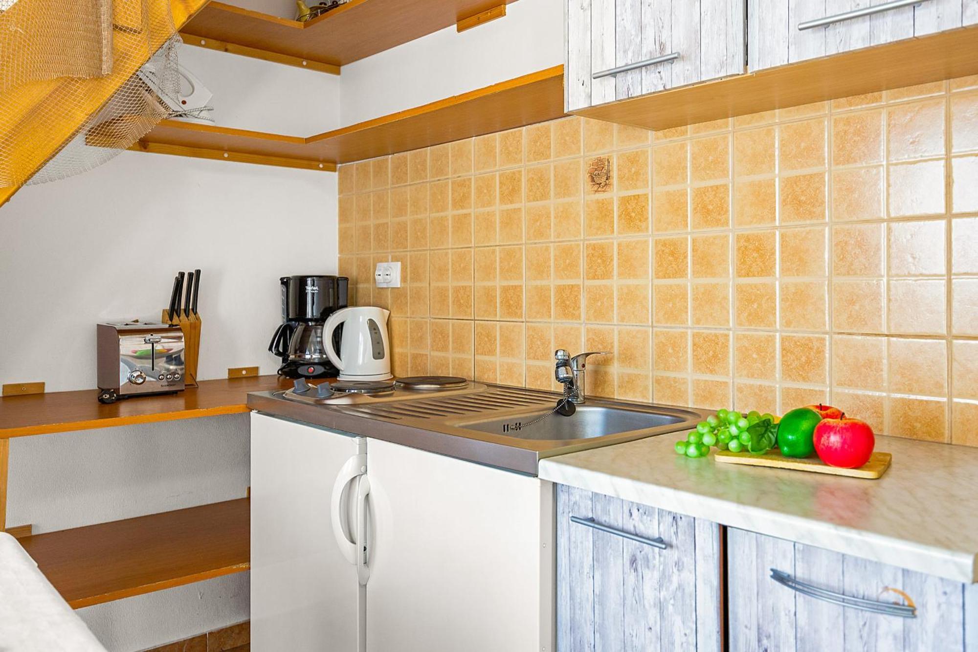 Apartments Mijic Medulin Bagian luar foto