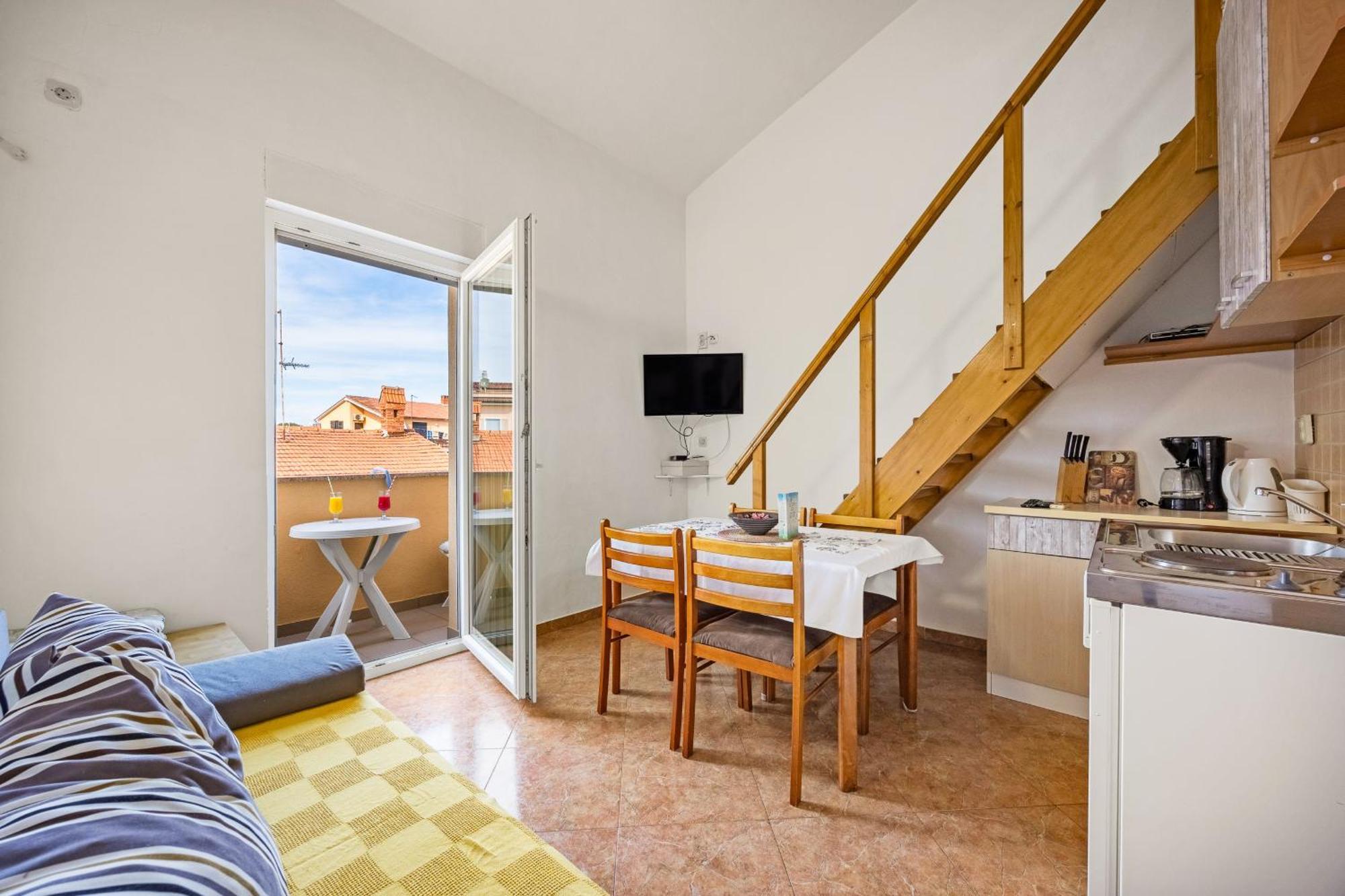 Apartments Mijic Medulin Bagian luar foto