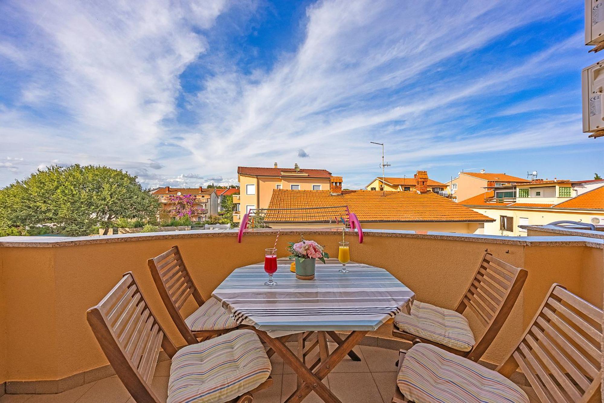 Apartments Mijic Medulin Bagian luar foto