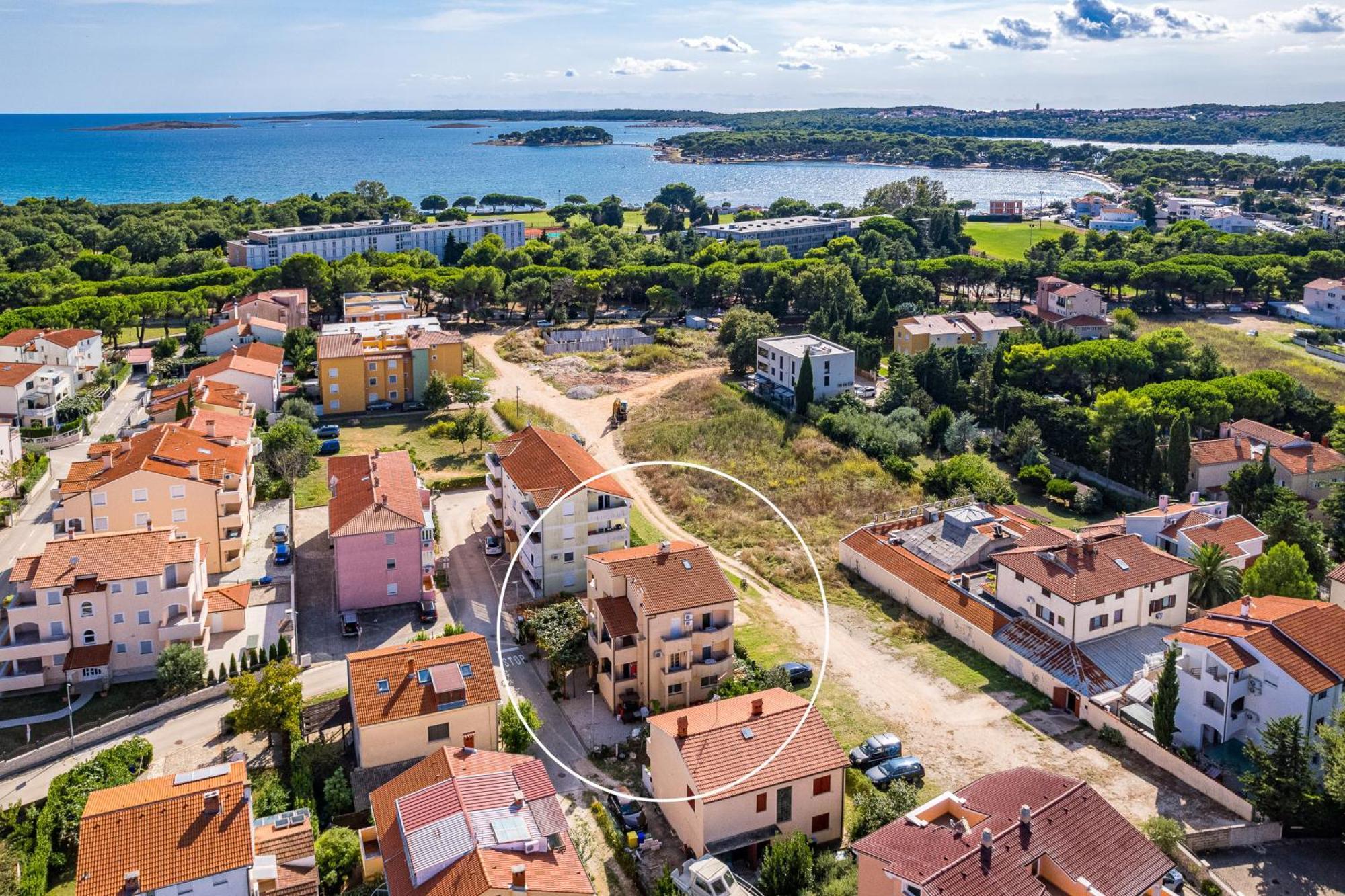 Apartments Mijic Medulin Bagian luar foto